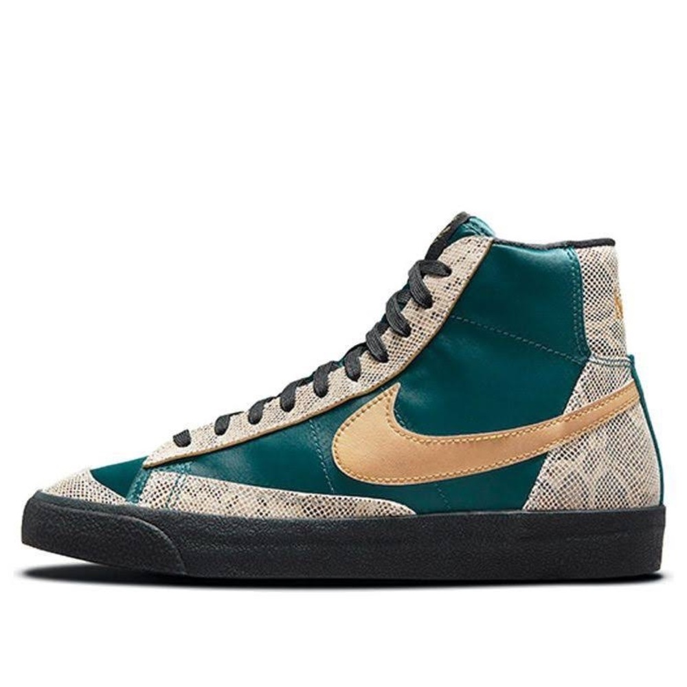 Nike Blazer Womens Lucha Libre